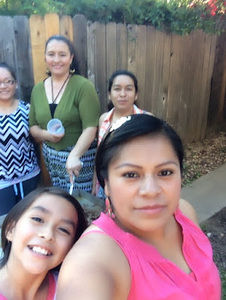 Meet your Posher, Ofelia